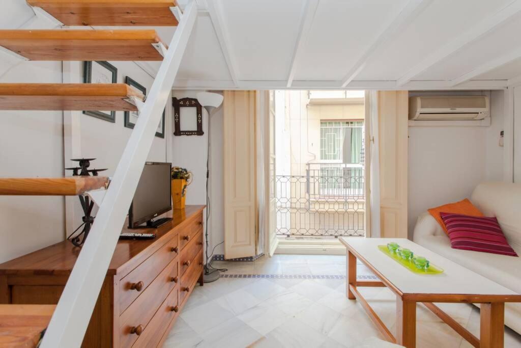 Loft Con Encanto En Casa Palacio Junto Catedral Wifi Séville