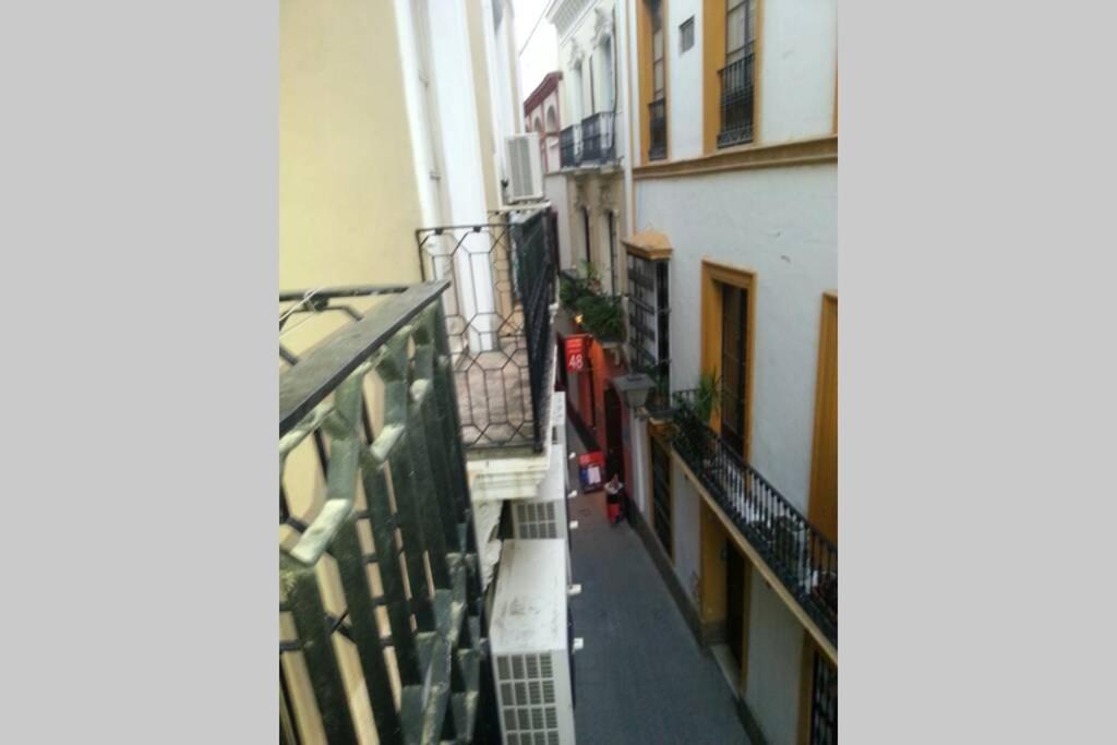 Loft Con Encanto En Casa Palacio Junto Catedral Wifi Apartment Seville