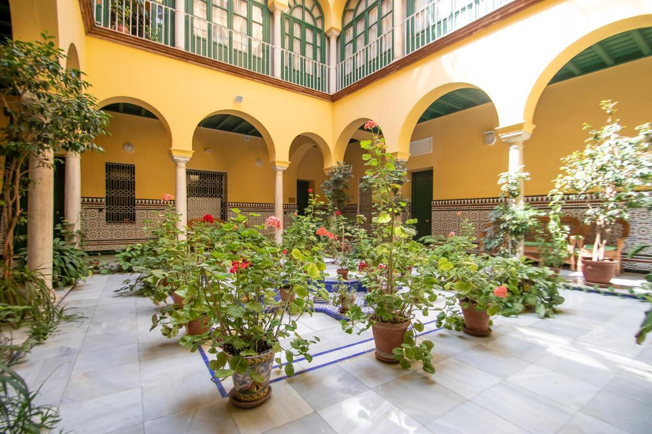 Loft Con Encanto En Casa Palacio Junto Catedral Wifi Séville